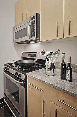 1st image of 90 Washington St APT 23m
