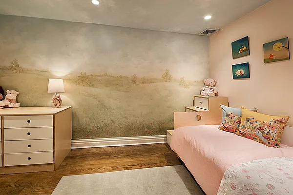 Sold by Stribling | media 25