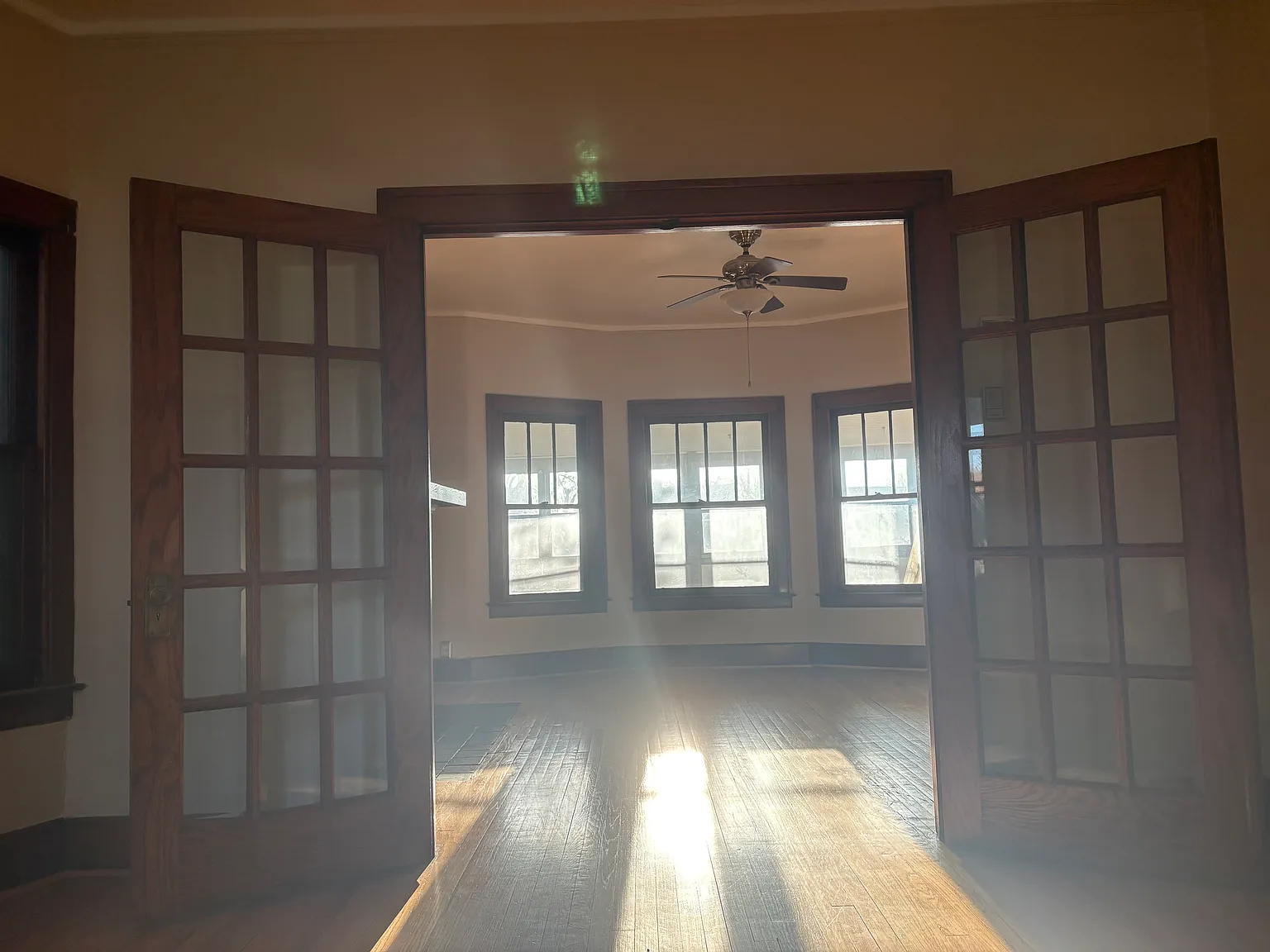 3 bed, 1900 sqft, $1,600 — Photo 3