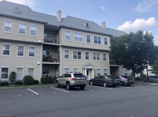 312 Brittany Dr #312, Wayne, NJ 07470