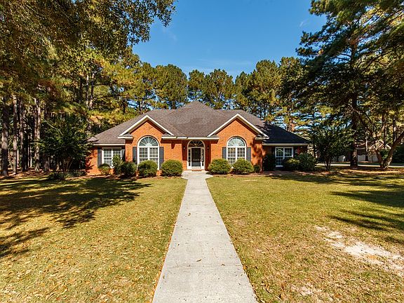 2nd image of 4600 Oak Arbor Dr