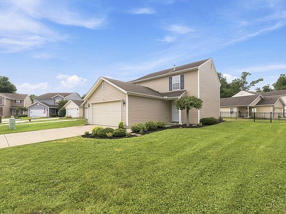 3rd image of 5806 Hall Ct