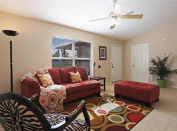 3rd image of 2728 SW Santa Barbara Pl