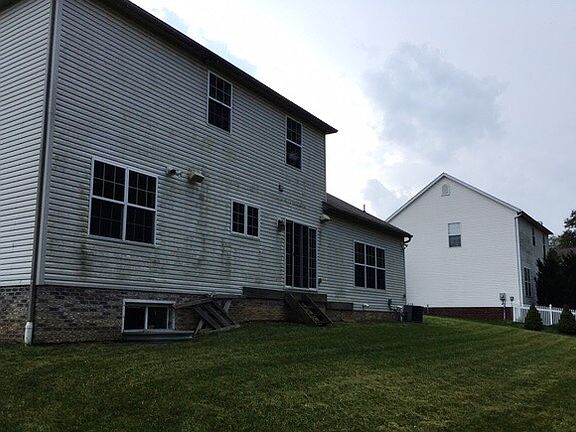 4th image of 1739 Hannum Dr