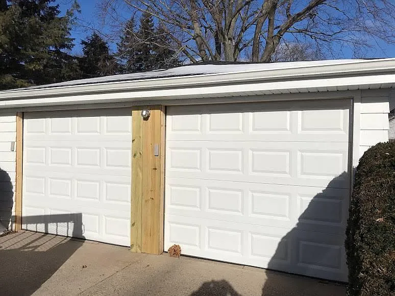 Private Single Car Garage on Left - 1018 1/2 W Lorain St