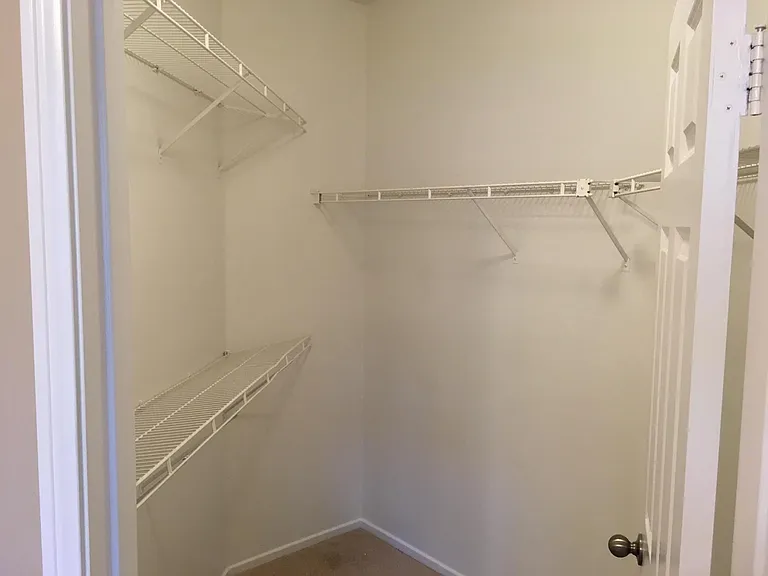 24132 Victoria Ln — Photo 11