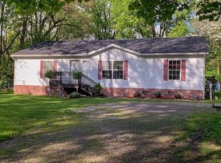 258 Community Park Rd, Vandergrift, PA 15690