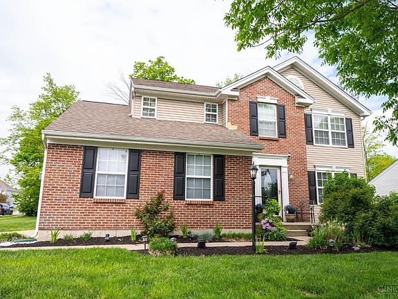 2nd image of 748 Village Green Pkwy