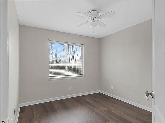 5th image of 2612 Ravenwood Ct