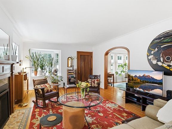 3rd image of 100 Chatham Ave