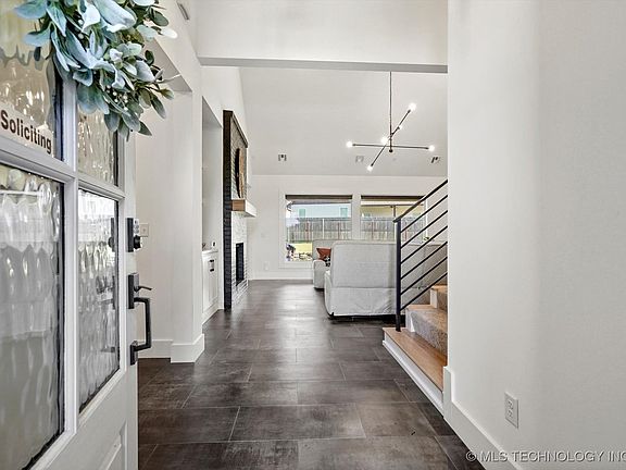 4th image of 2035 E 138th Pl S