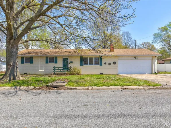 213 Utah Pl, Bethalto, IL 62010