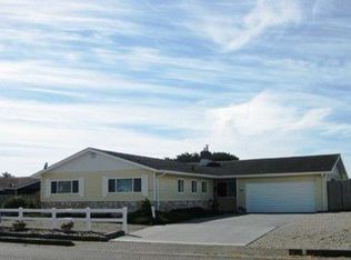 835 12th St SW, Bandon, OR 97411