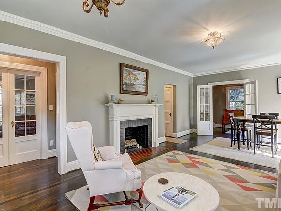 4th image of 1066 W Forest Hills Blvd