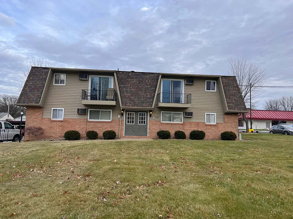 7185 Locust Ave.