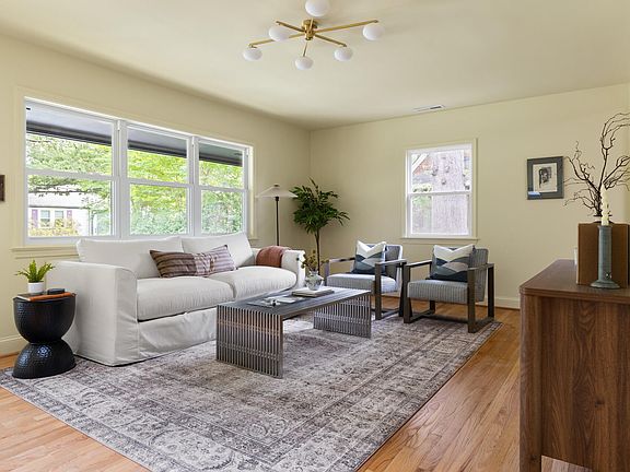 2nd image of 2707 Highland Ave
