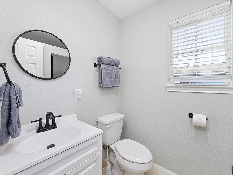 617 Frisco St — Photo 15