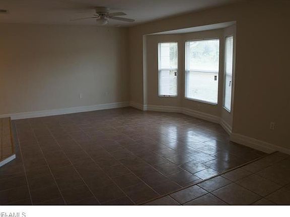 3rd image of 513 Hibiscus Ave