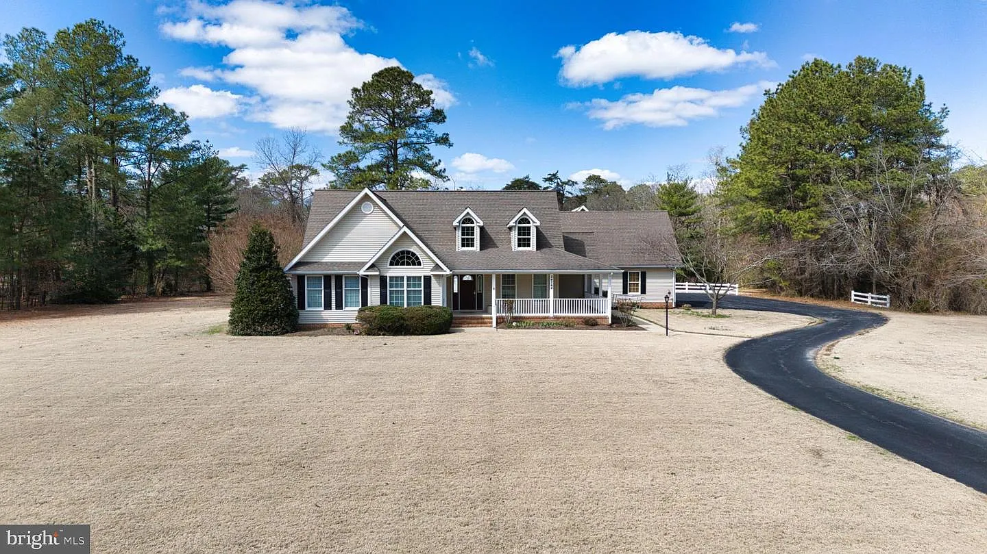 24764 Pealiquor Rd photo 1