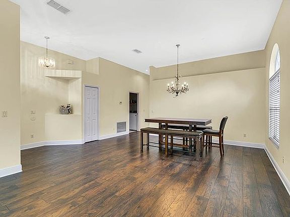 2nd image of 13501 Waterhouse Way