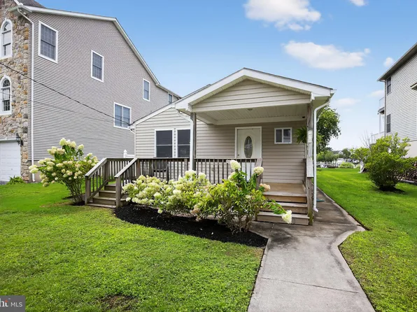 1224 Burke Rd, Baltimore, MD 21220