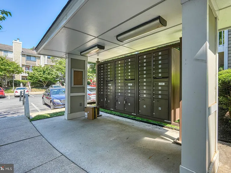 5800 Inman Park Cir #360 — Photo 28