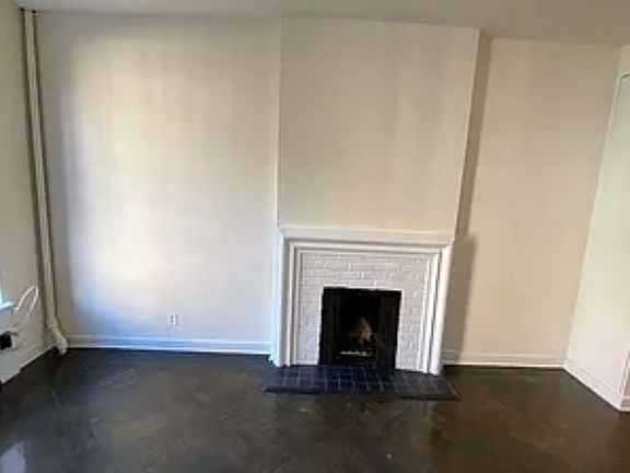 4th image of 42 E 63rd St #3A