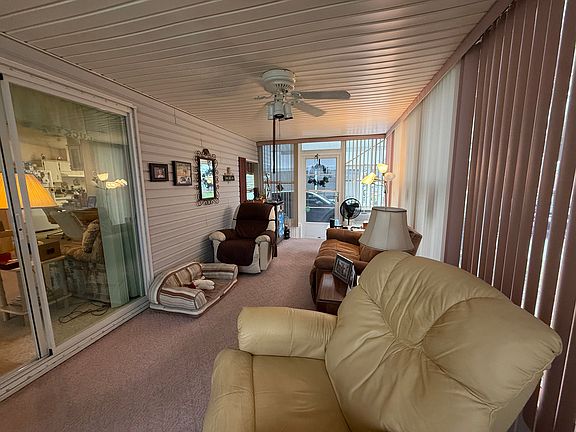 5th image of 348 Buttonwood Dr #2221
