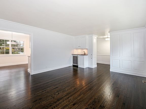 Living Room with Wetbar