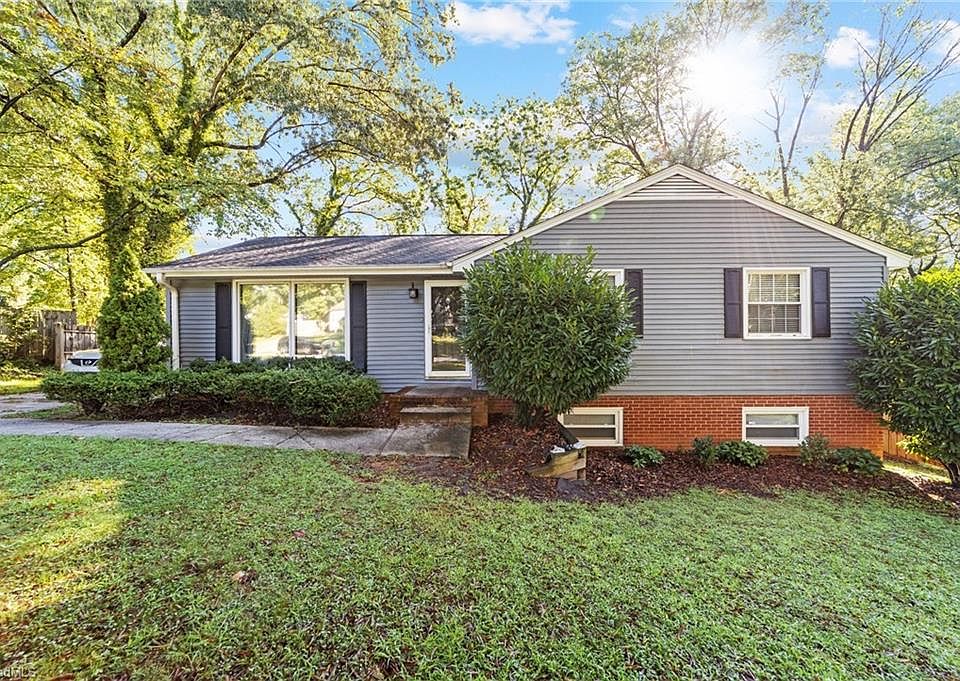 1st image of 2612 Hill N Dale Dr