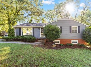 2612 Hill N Dale Dr, Greensboro, NC 27408