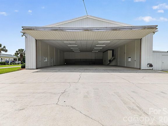 4th image of 450 Bull Swamp Rd