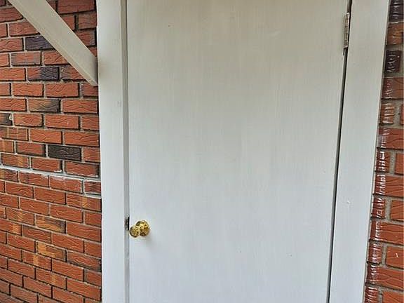 4th image of 1432 Hagan Dr