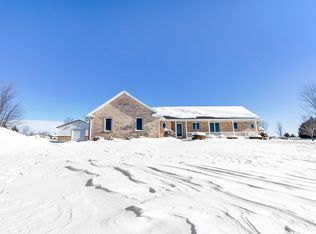 200 N Jossart Rd, Luxemburg, WI 54217