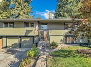 808 NE 108th St, Vancouver, WA 98685