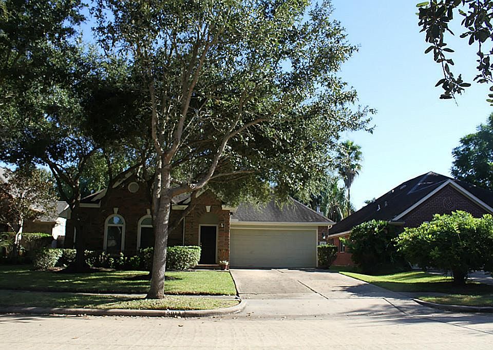 1st image of 5017 Falls Cir