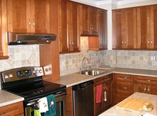 406 S 5th St, North Wales, PA 19454