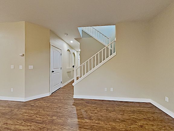 4th image of 11426 130th St E