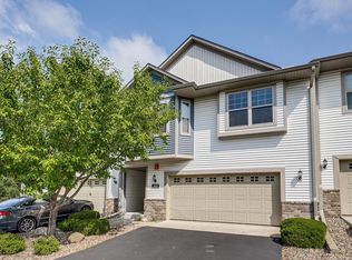 3143 Frontier Dr, Woodbury, MN 55129
