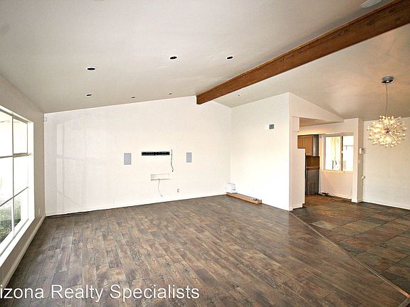 4th image of 3308 N 63rd St