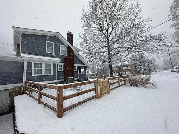 2nd image of 1832 Mears Ave