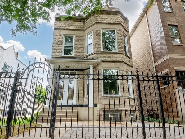 (undisclosed Address), Chicago, IL 60618