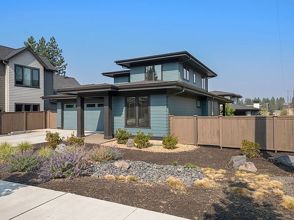 4th image of 2971 NW Polarstar Ave