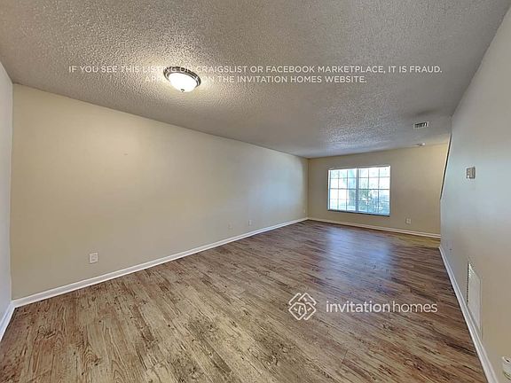 4th image of 3101 Sandspur Dr