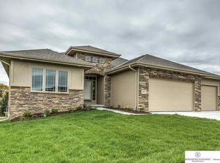 18853 Patrick Ave, Elkhorn, NE 68022