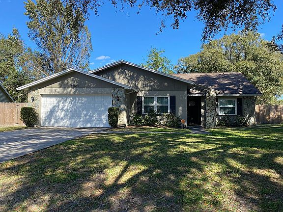 4th image of 23039 Bellflower Pl