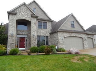 602 Delaware Dr, Perrysburg, OH