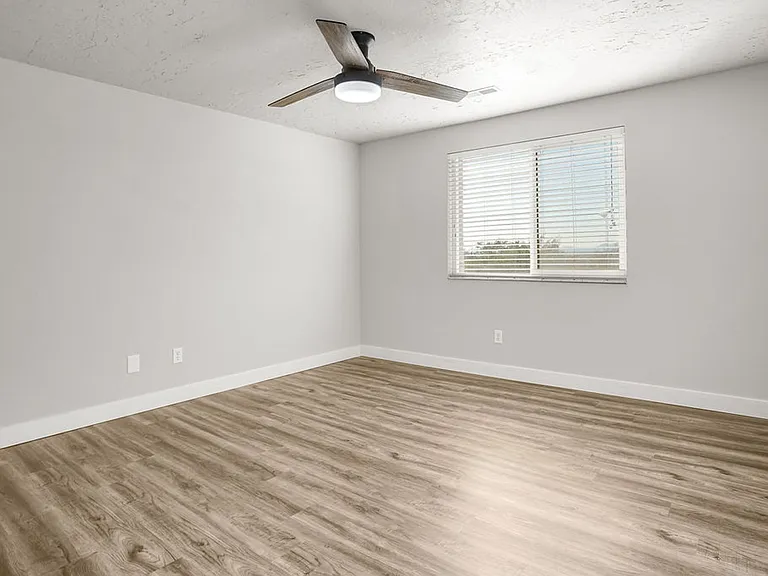 25 N Orchard Dr — Photo 28