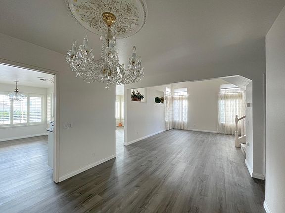 5th image of 13358 Darview Ln