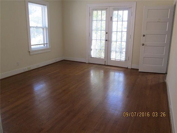 4th image of 4221 Herschel Ave